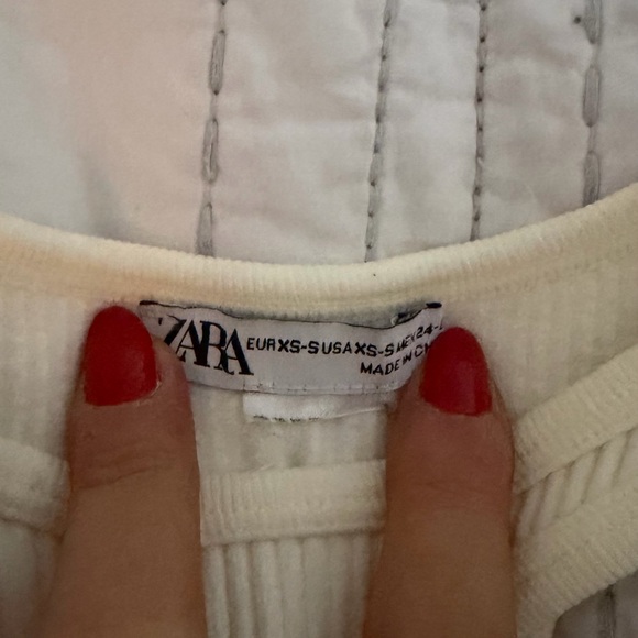 Zara Light Cream Ribbed Tank Top - Picture 3 of 3